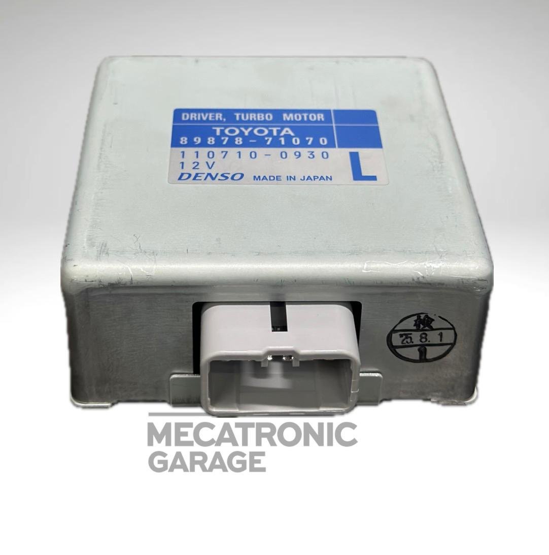 Driver de turbo Toyota 89878-71070 Denso 110710-0930 - vista general con conector
