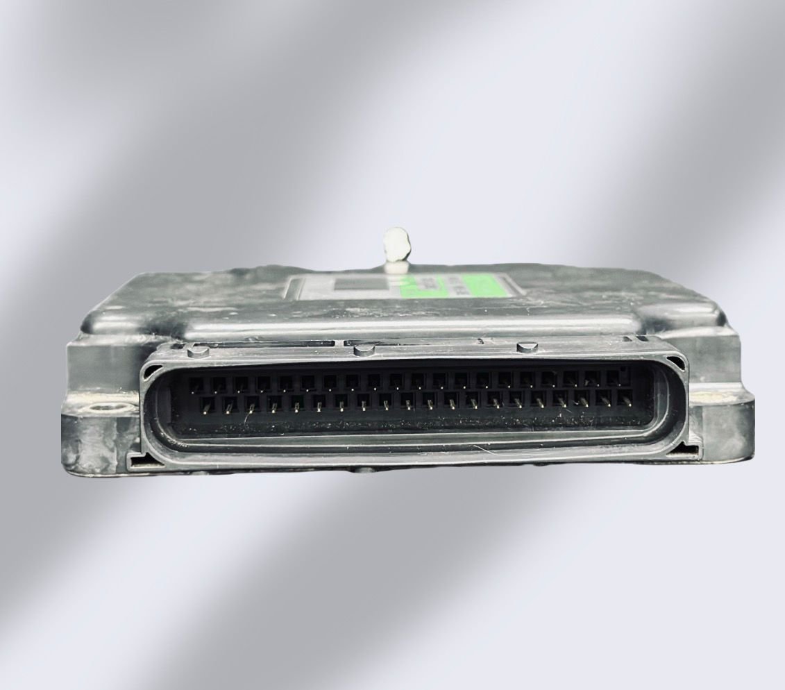ECU Isuzu I-TEC 897177 1532 - conector de doble hilera